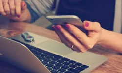 Bulk SMS service: An economical means to advertise brand name